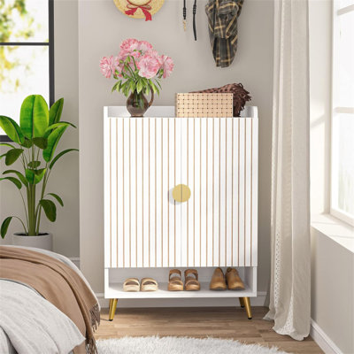 Armoire à chaussures 29,6 po en bois blanc et or avec portes, range-chaussures à 7 niveaux