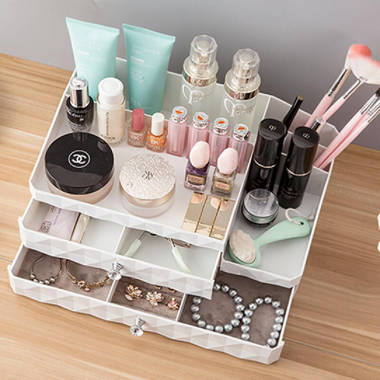 This Makeup Organizer With 4,900+ Ratings Is on Sale