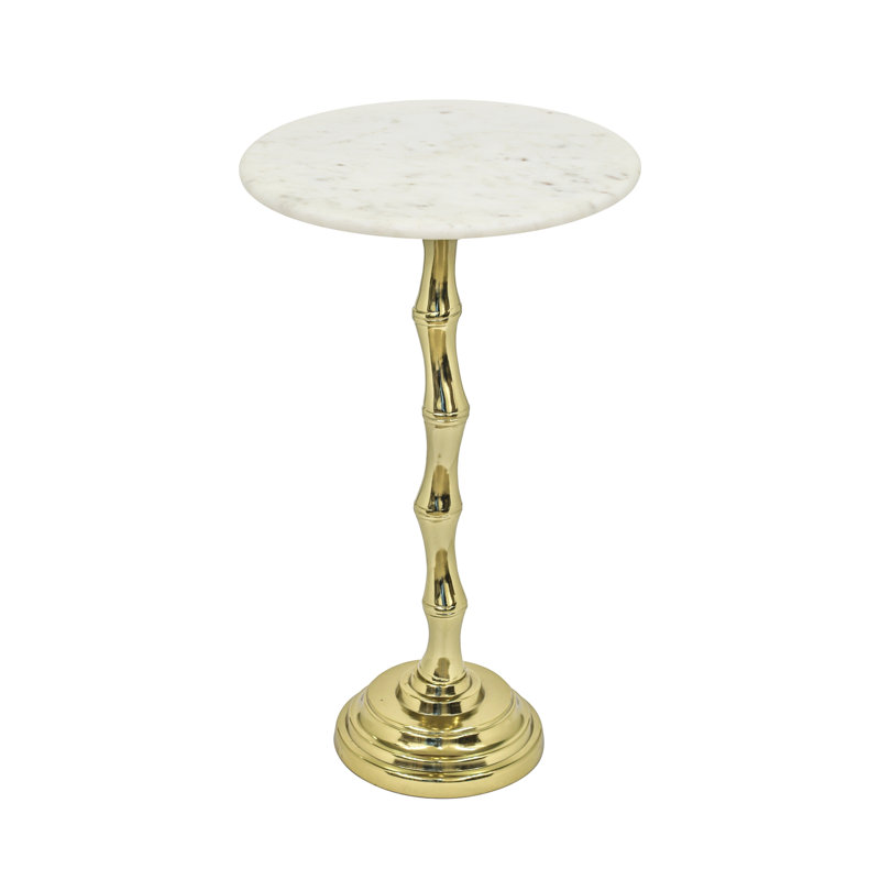 Table d'appoint dorée avec plateau en marbre blanc et table d'appoint moderne en bambou avec base en aluminium pour le salon 14 x 14 x 23,5