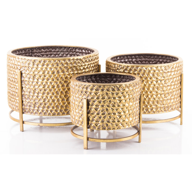 Maida Metal Pot Planter