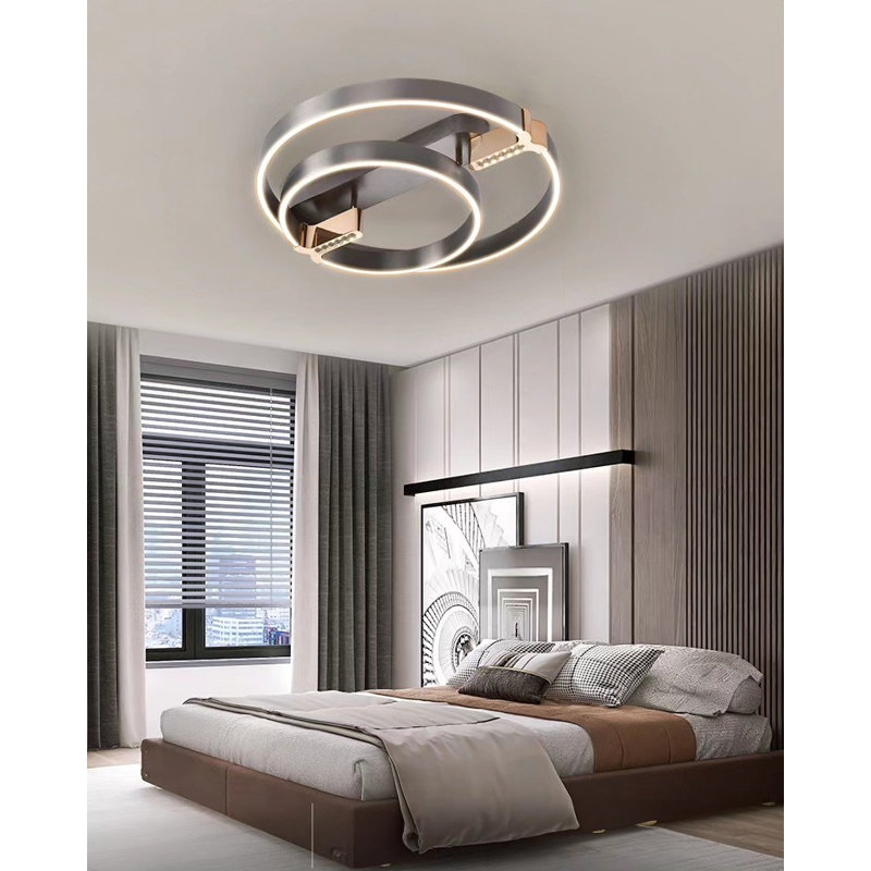 Lustre élégant, 23,6 po de diamètre x 5,5 po de hauteur | DEL 50 W intégrée, lumière blanche chaude 3000 K, 5000 lumens | Corps en métal durable avec couvercle en acrylique | Parfait pour les salles à manger et les espaces de vie modernes