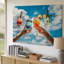 Toile, une scène d'été vibrante mettant en vedette un ensemble de cocktails contre un art mural, un ciel bleu vif avec des nuages blancs moelleux sur toile-836812123