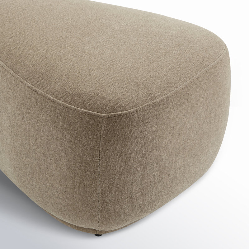 Repose-pieds triangulaire rembourré 26,5 po Adna, Chenille en osier Capri