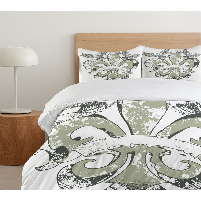 King Size Green and White Fleur De Lis Duvet Cover Set