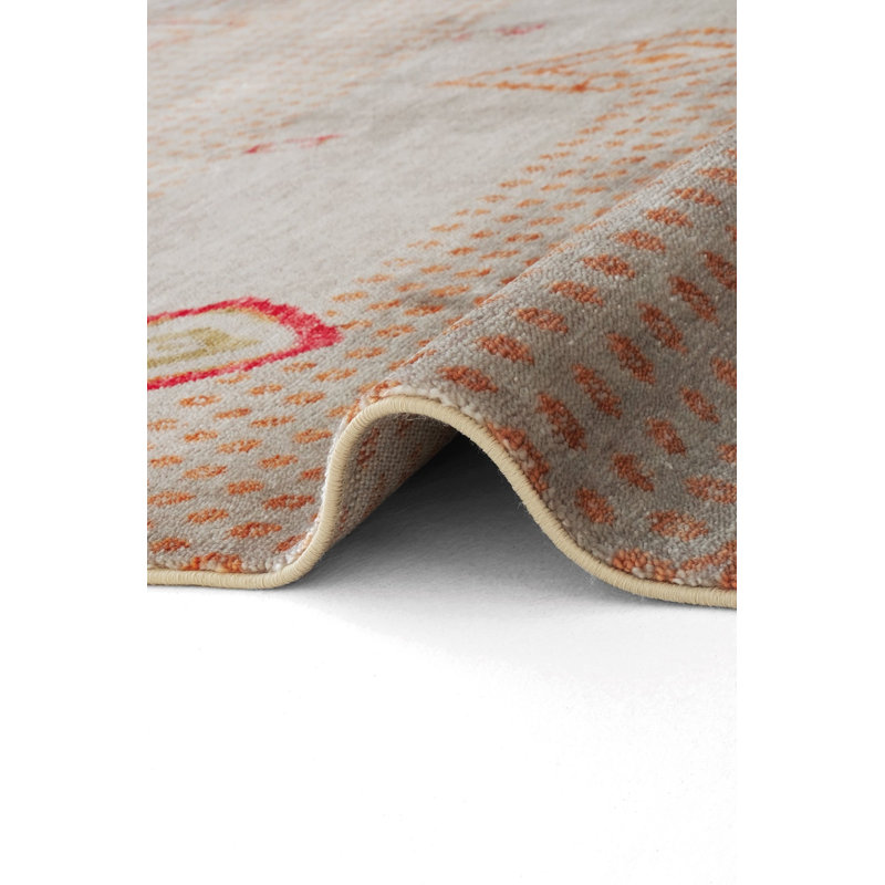 Hubbardston Geometric Tencel Hand Woven Indoor / Outdoor Area Rug, Rectangle 5'6" x 7'10"