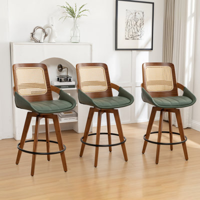 Darries 67cm Swivel Bar Stool