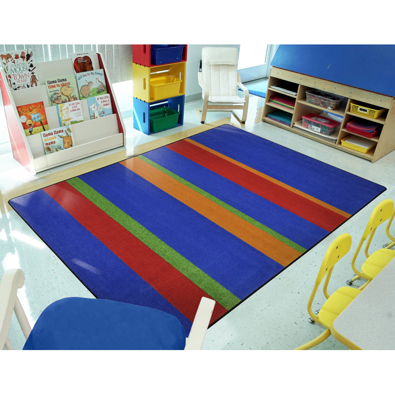 Tapis droit et étroit à rayures primaires, 7 pi 8 po x 10 pi 9 po