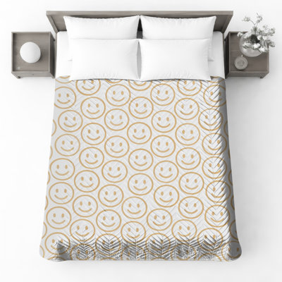 Smiley Face Pattern Quilted Bedspread All Sizes
