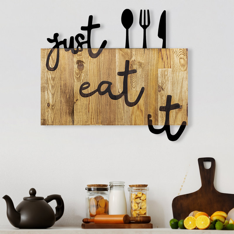 Décoration murale en bois
