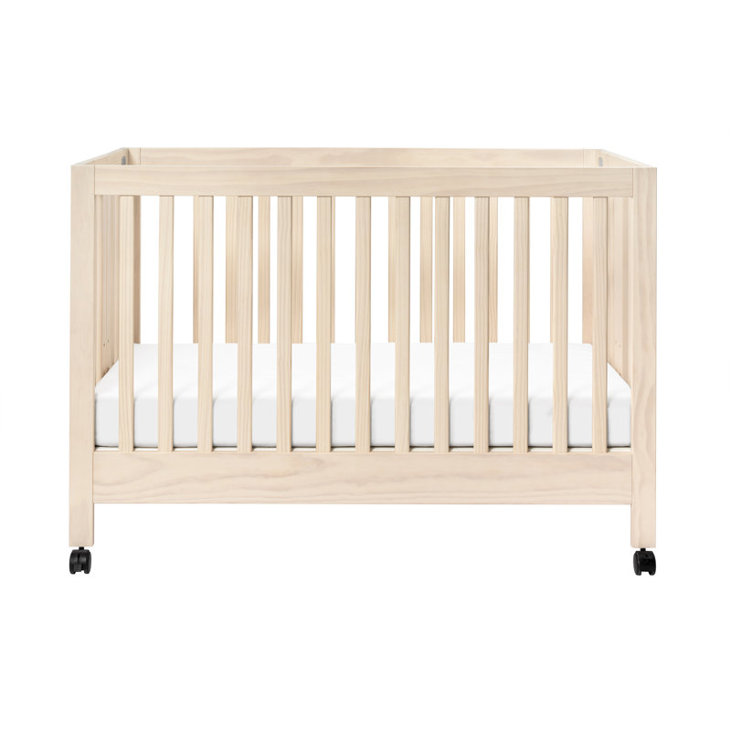Maki 2-in-1 Convertible Portable Crib, Washed Natural