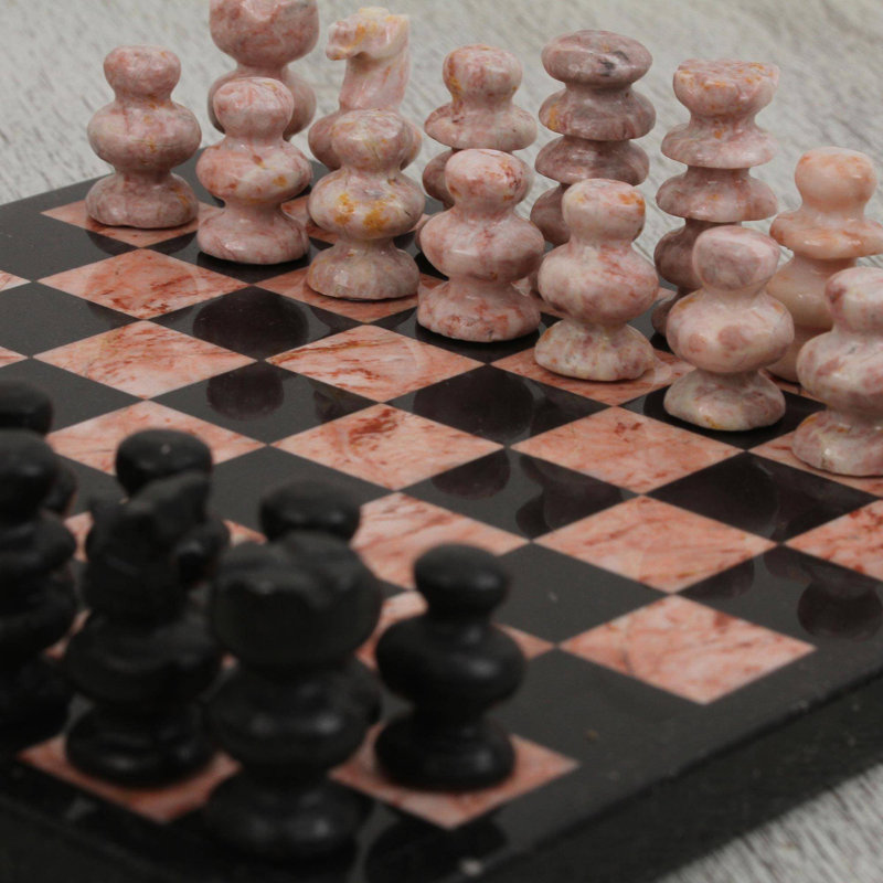 Jeu d'échecs Wiggins, Rose, H 0,7 po x l 7,5 po x P 7,5 po