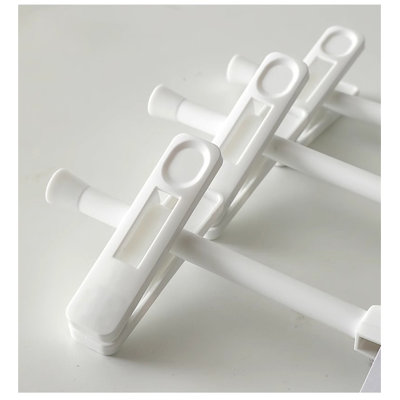 Plastic Non-Slip Standard Hanger