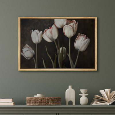 Impression sur toile rétro de tulipes blanches rétro - décor floral botanique classique pour la salle à manger ou le couloir