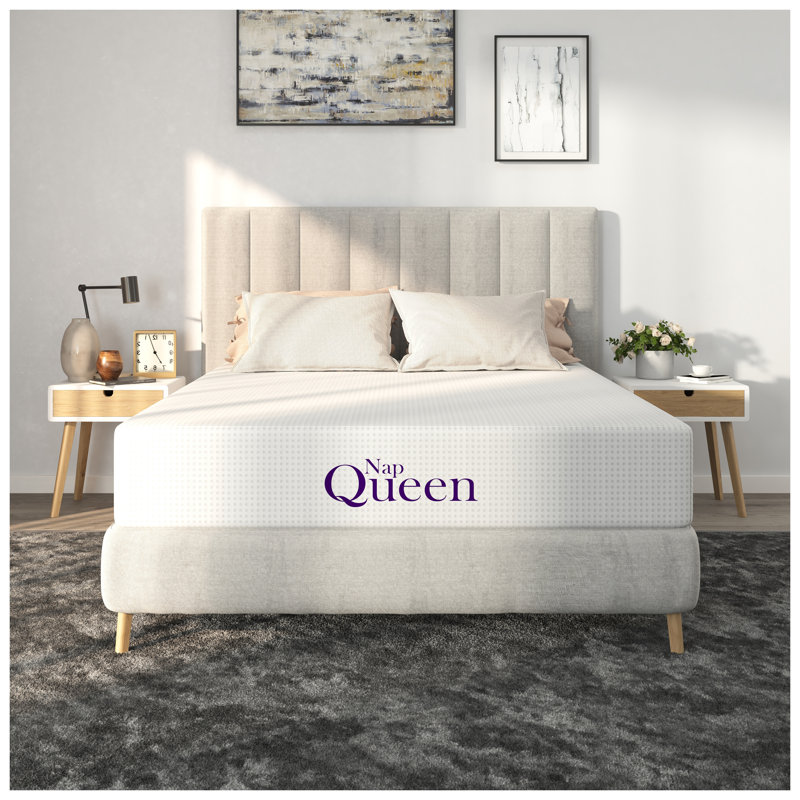 Matelas en mousse à mémoire de forme de 10 pouces avec housse en filet soyeux NapQueen, lit dans une boîte, 10", Full