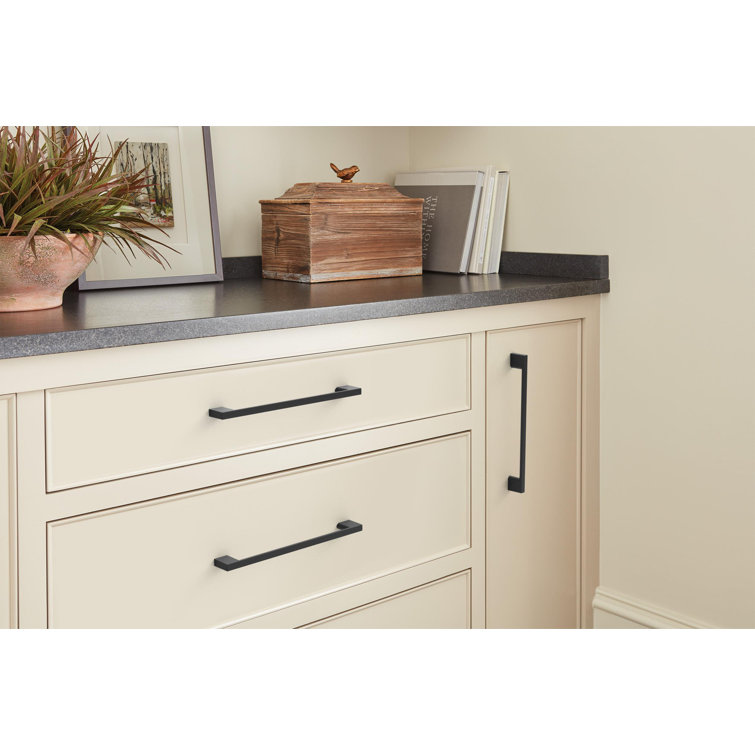 7 9/16" Centre Handle Pull Multipack