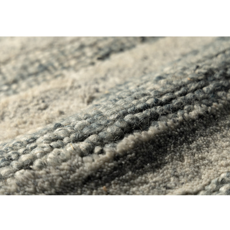 Tallis Contemporary Striped Gray/Ivory Hand-Woven New Zealand Wool Indoor Area Rug, 2'6" x 7'6", Gray, 2'6" x 7'6"