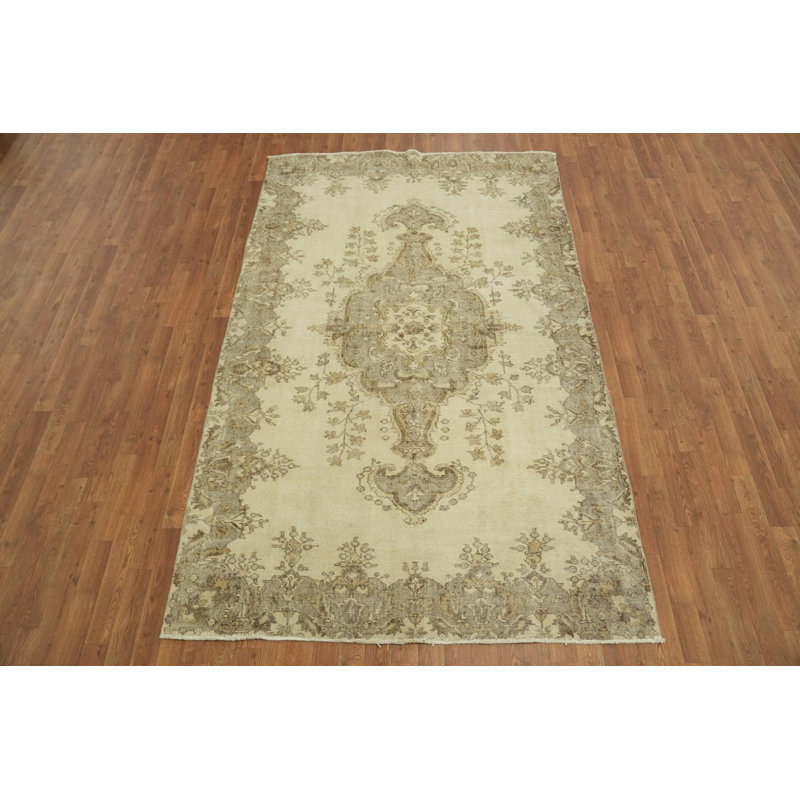 Tapis magnifiquement conçu 5 x 9
