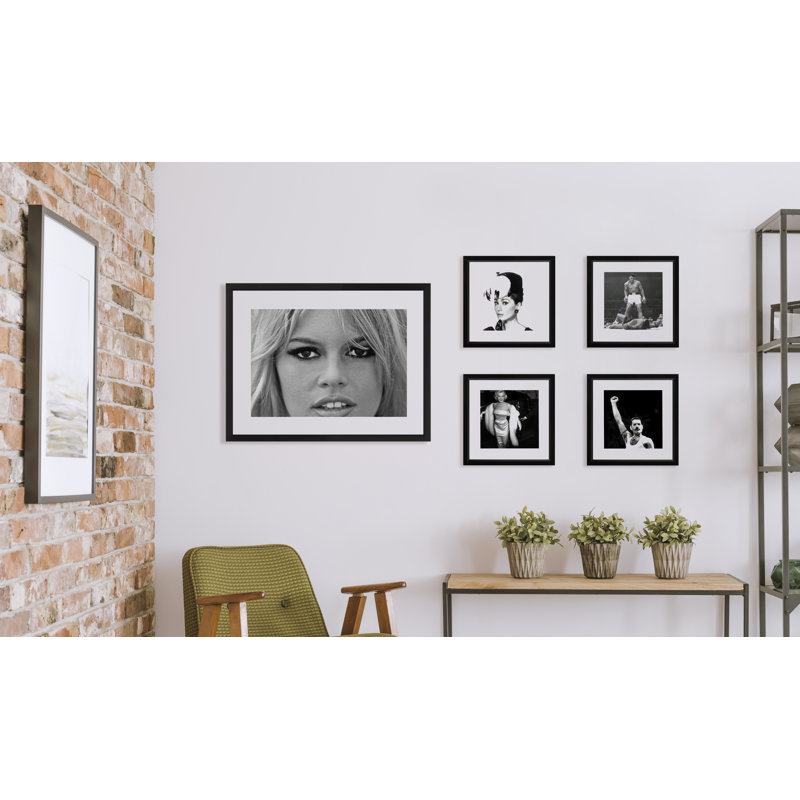 Audrey Hepburn - Single Picture Frame Print