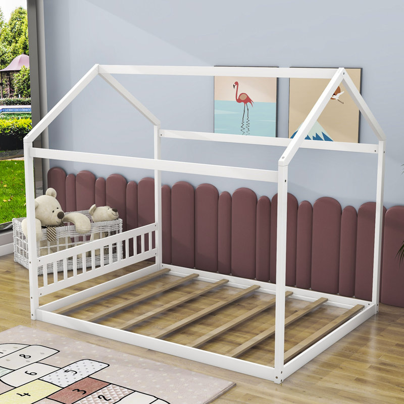 Grand lit plateforme en bois avec tête de lit Aamaya, Blanc