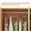 Garde-robe domestique en bois
