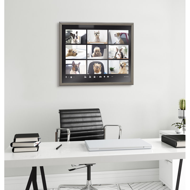 «Video Chat Dogs» par The Creative Bunch Studio, art mural en verre encadré