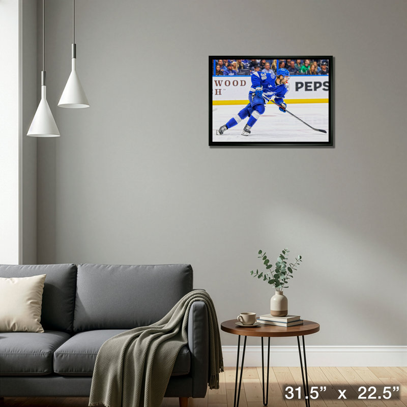 Brandon Hagel 20 x 29, toile encadrée Tampa Bay Lightning