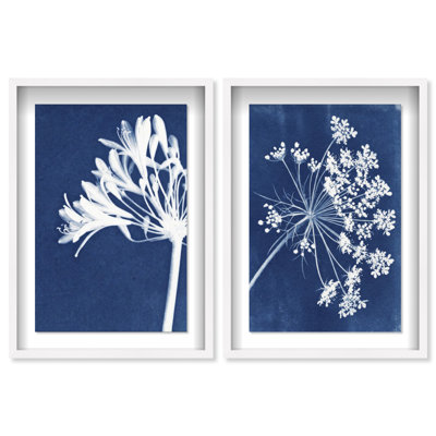 Cyan Flowers Set Framed Graphic Art
