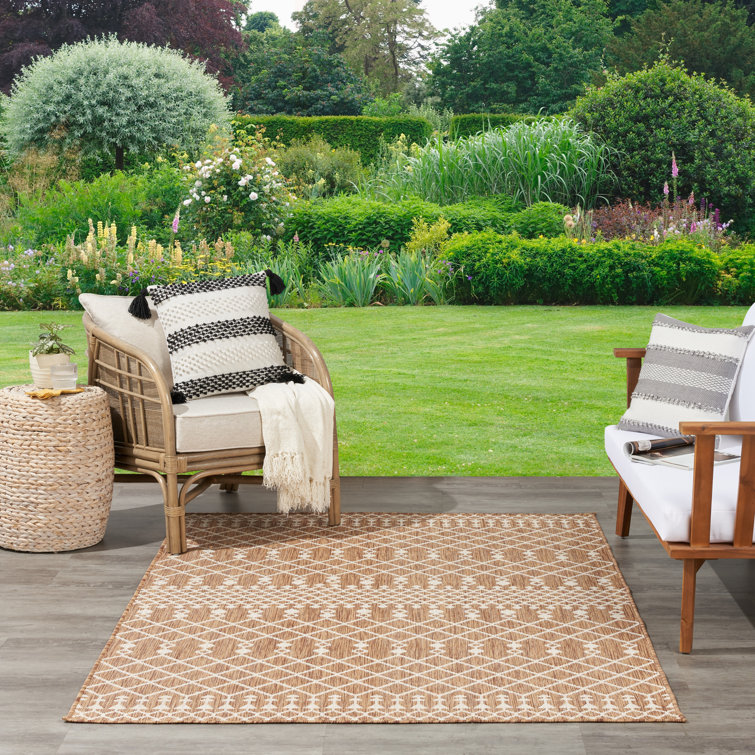Riebe Rectangle Geometric Machine Woven Polypropylene/Polyester Indoor/Outdoor Area Rug in Jute