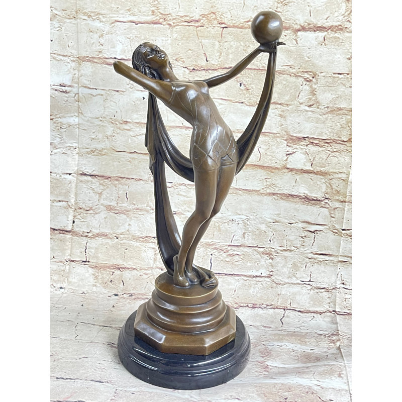 Figurines et sculptures zenen