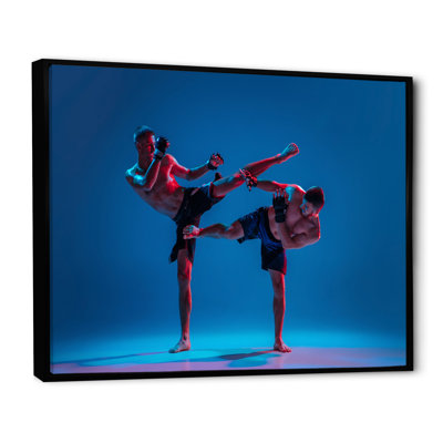 «Two Mma Fighters Boxing I» sur toile