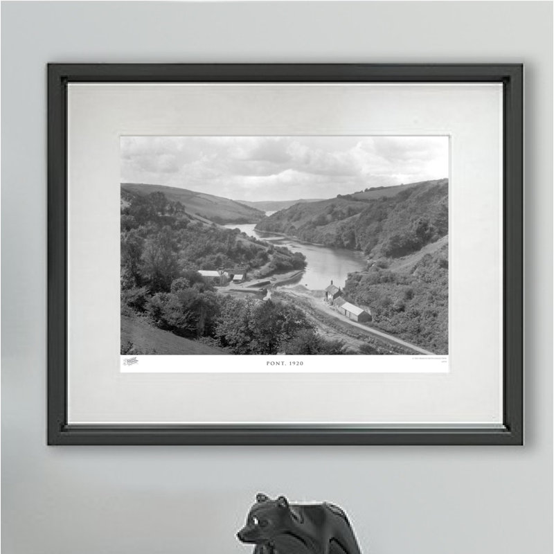 Pont, 1920 - Single Picture Frame Print, 28cm H x 36cm W x 2.3cm D