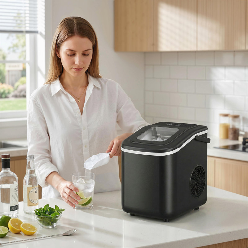 HOMCOM 12 Lb. Daily Production Bullet Ice Portable Ice Maker