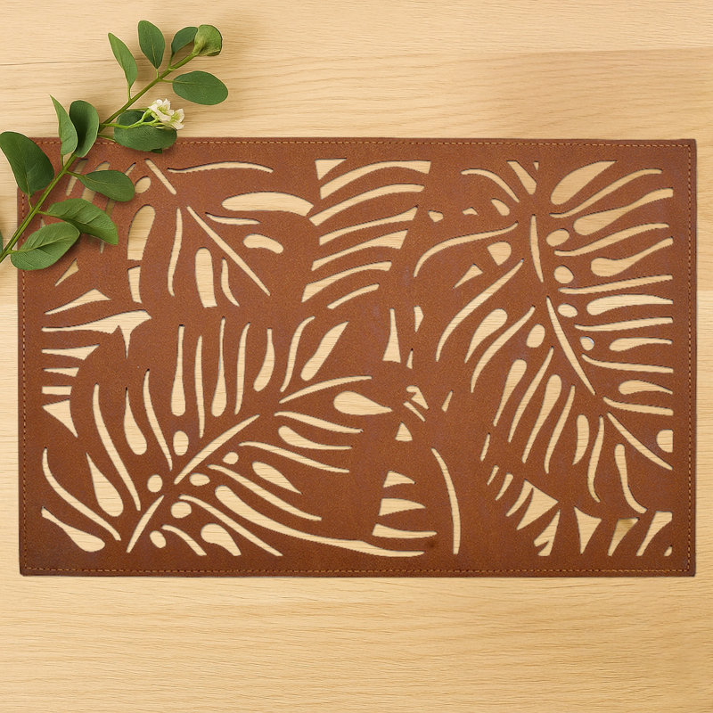 Decozen Gold Wooden Trivet Placemats Set of 2 Heat-Resistant Cutout Table Decor for Christmas Gift