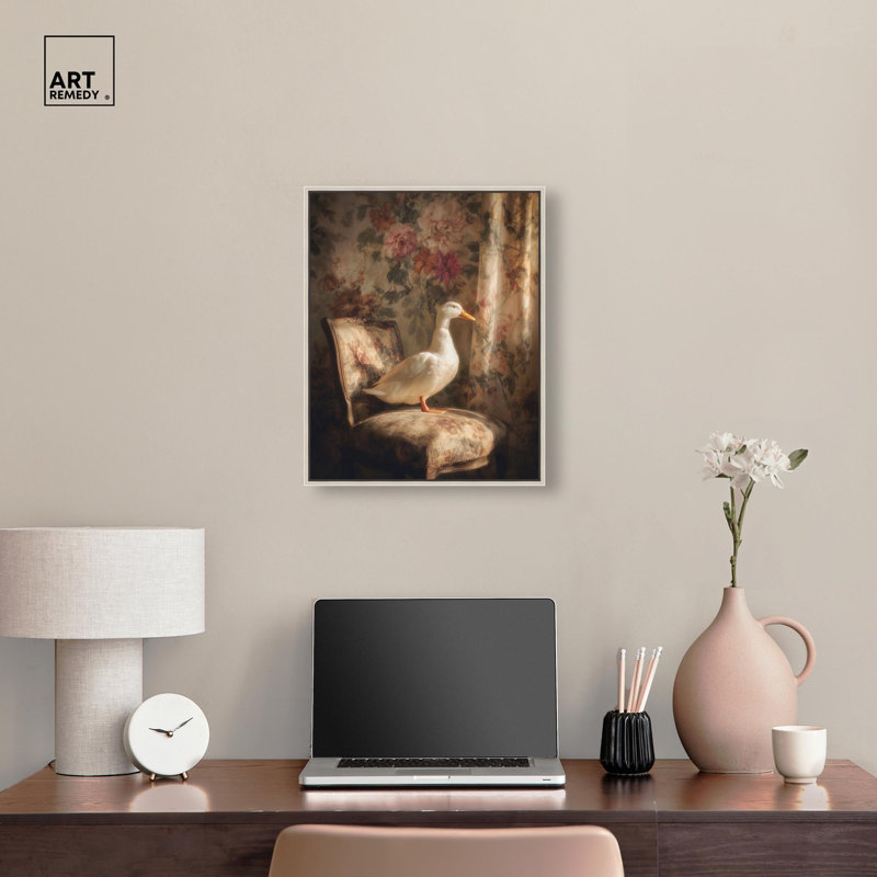 «Duck on a Chair I», reproduction d'art sur toile par Art Remedy, cadre noir, 16 x 20, H 21 po x l 17 po, Cadre argenté