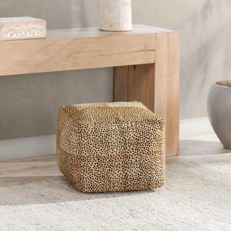 Pouf en cuir naturel avec imprimé peau de léopard 18 po Leopard, Noir / Jaune