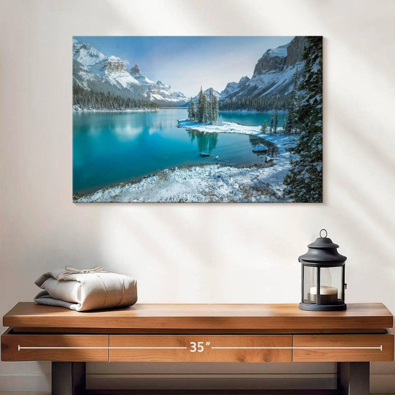 Spirit Island en hiver, H 16 po x l 24 po