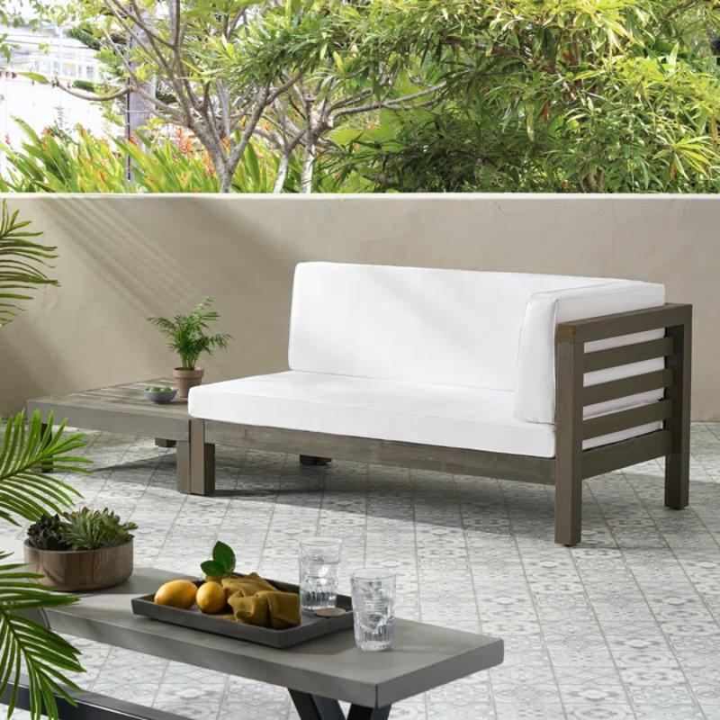 BANC D'ANGLE ET COFFRE À OAN, Blanc