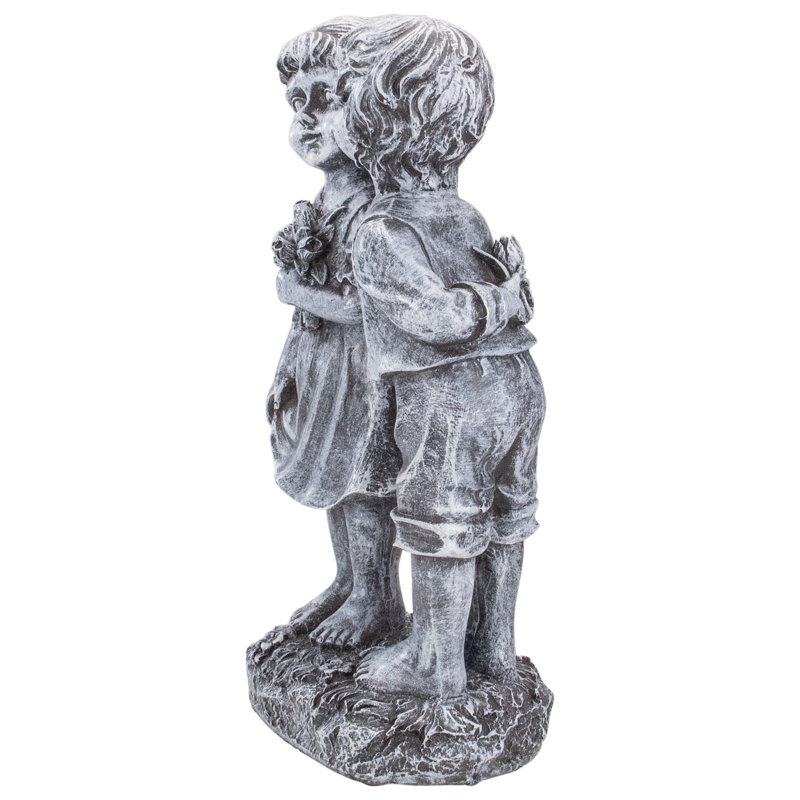 Statue de jardin 12,5 po Peck on the Cheek