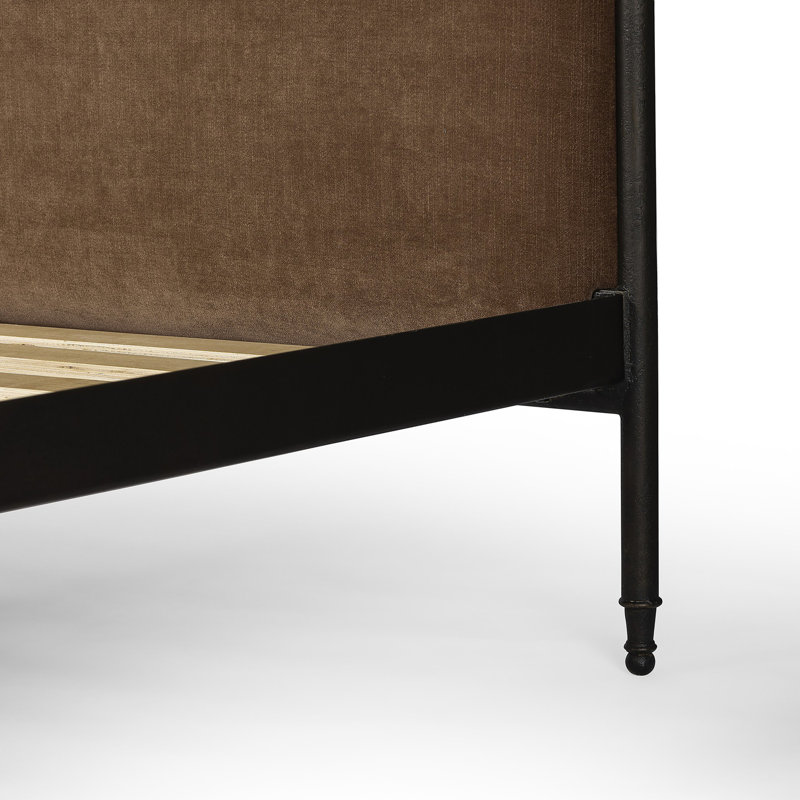Leyla Bed, Queen, Altair Mushroom