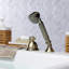 Garniture de robinet de baignoire romaine à fixation sur plateau à poignée simple avec douche à main-62258224