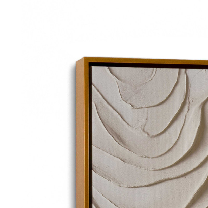Toile roulée Wave Formations III, H 36,75 po x l 24,75 po x P 1,75 po, Cadre flottant or poli