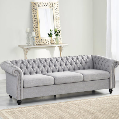 3 places, - Design stylisé, coutures en losange, garniture cloutée, accoudoirs à volutes, gris, aspect de tissu vivant, dossier et accoudoirs, décor