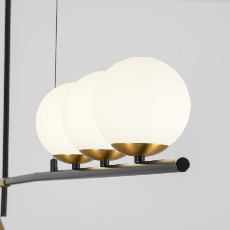 Suspension linéaire moderne noire Aveline à 4 lumières pour îlot central