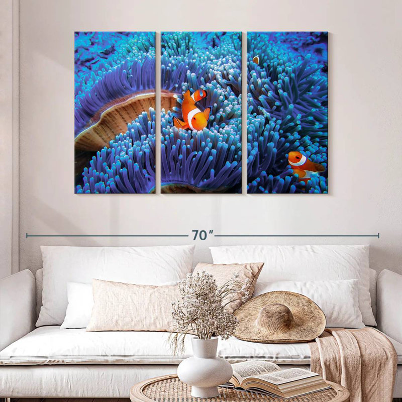 Aletra Bali Sea Anemone Clownfish, 32" H x 50" W