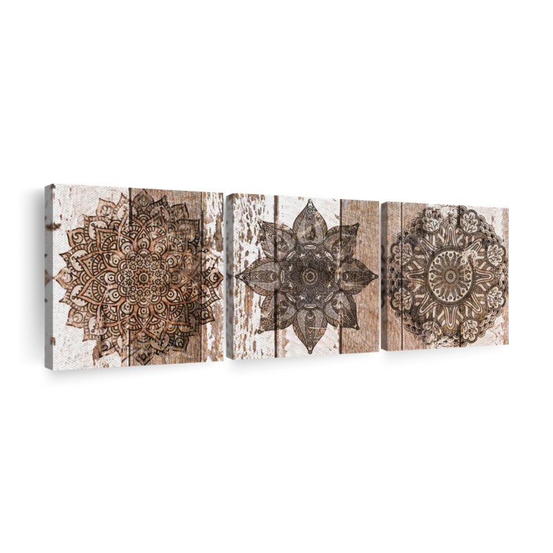 Ensemble de 3 mandalas sur bois sur toile, H 24 po x l 74 po x P 1,25 po