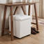 Cube de repose-pieds carré blanc en similicuir avec tabouret de rangement capitonné pour rangement dans le salon de la chambre à coucher