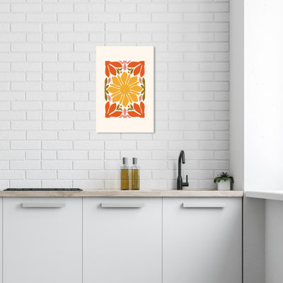 «My Flower Is A Sun On Canvas» par Wynwood Studio, reproduction