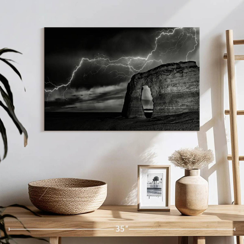 Alvord BW Lightning At MR, 16" H x 24" W