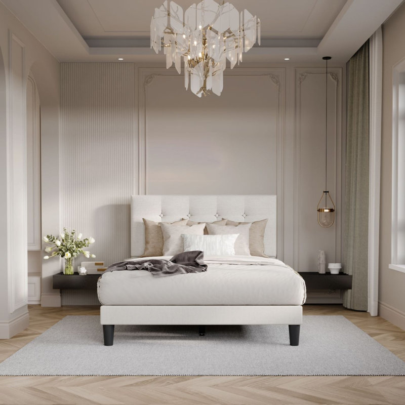 Lit à oreilles capitonné Bryla, Grand
