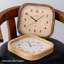 Horloge murale brune